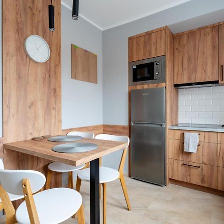 Apartament Przy Baszcie - Z Prywatnym Parkingiem W Centrum - By Spaceapart Jelenia Góra Exteriör bild